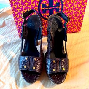 Tory Burch Monique Americana Crocodile sling backs size 8.5